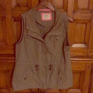 Khaki vest